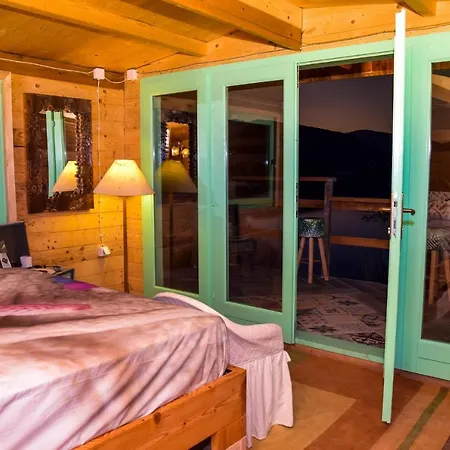 Holiday Suncana Obala Tatil Evi Jajce